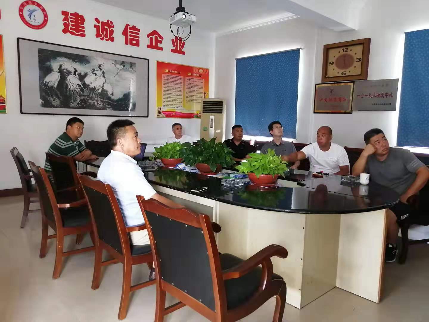濰坊中魯置業有限公司到公司考察
