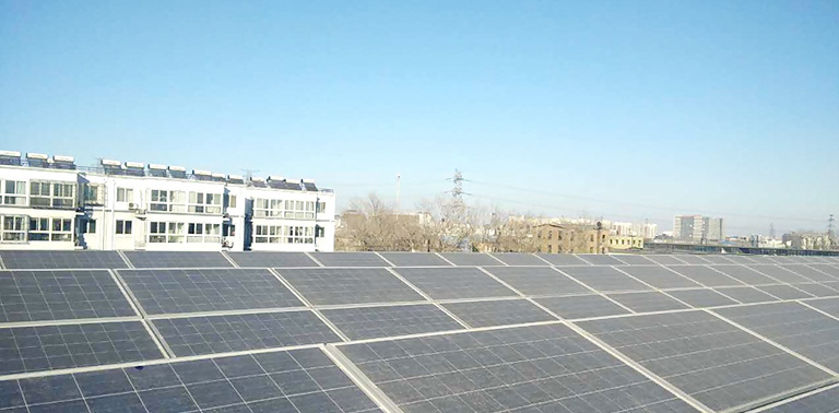 【離網(wǎng)電站類】新農(nóng)村建設(shè)“三起來”王四營光伏屋頂電站示范項目